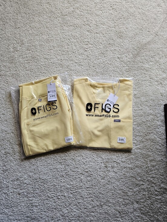 Figs Other - FIGS BUTTER YELLOW ZAMORA JOGGER SCRUB SET.